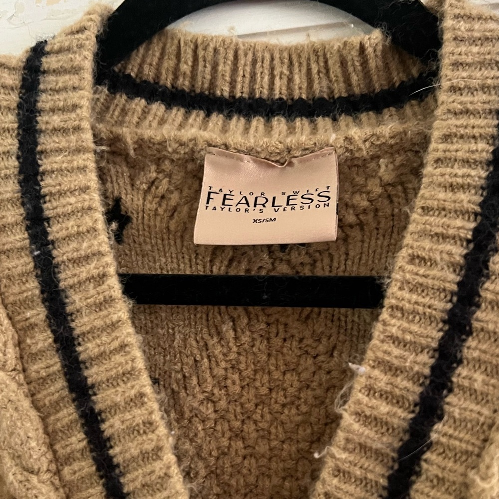 Preloved Taylor Swift Fearless Cardigan XS/S - Picture 2 of 8